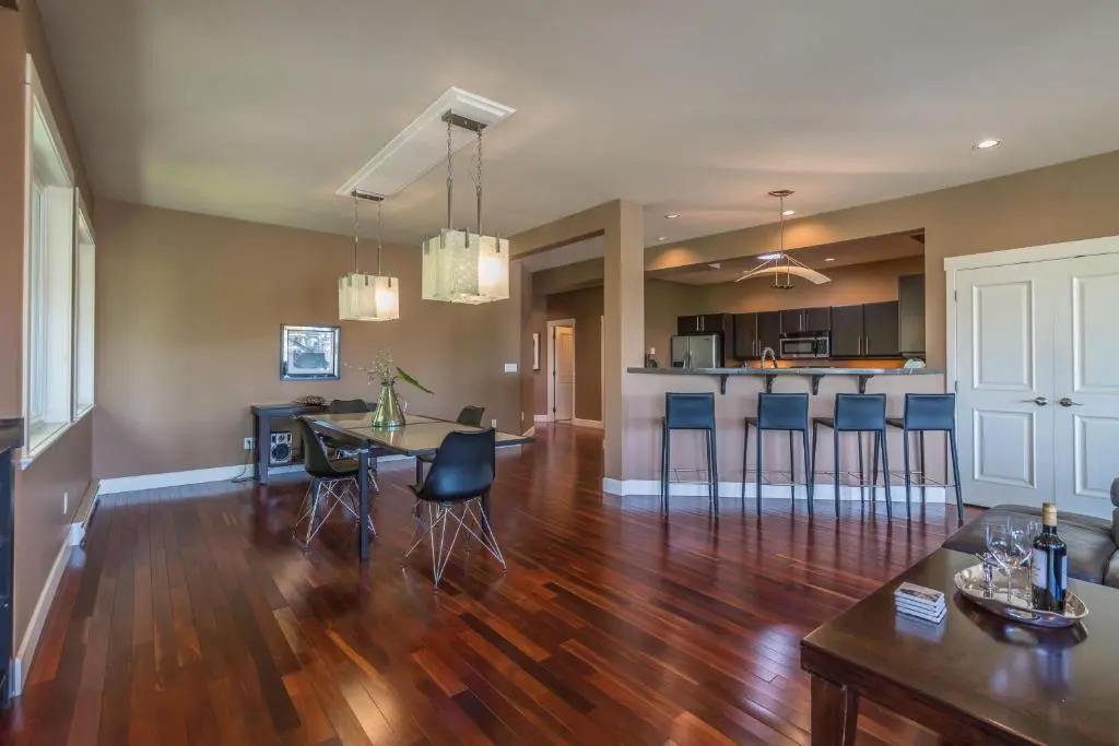 Luxury Penthouse Downtown Nanaimo
