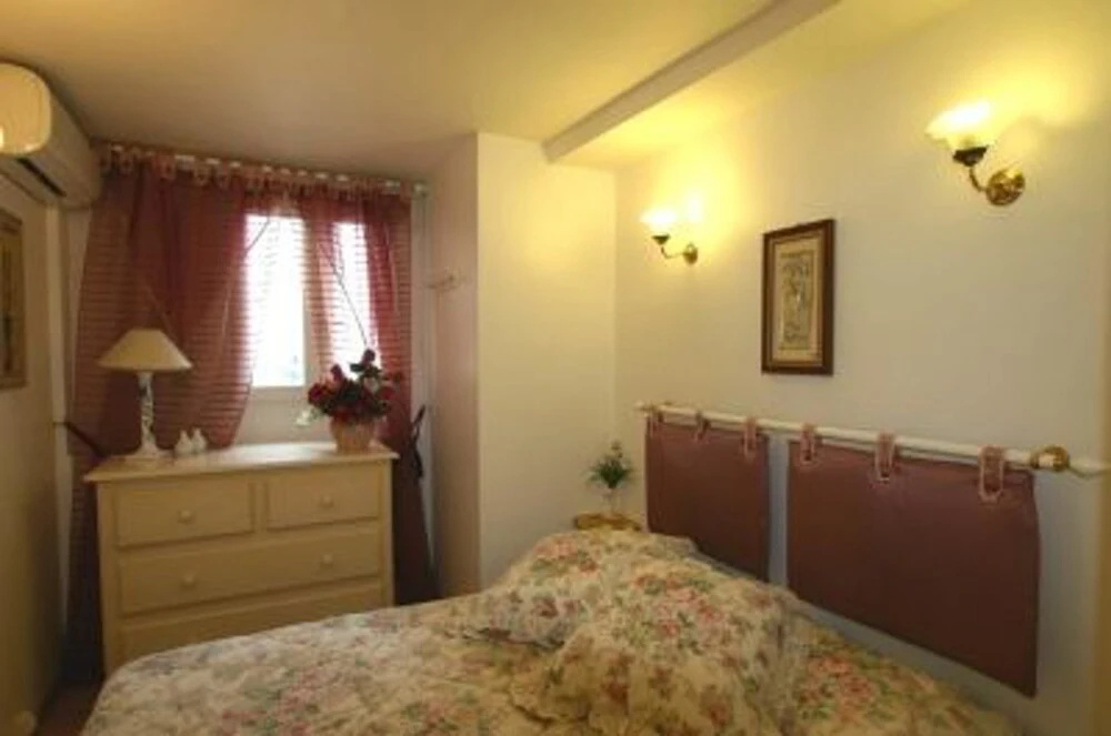 Apartment With 2 Bedrooms in Paris, With Wonderful City View and Wifi
