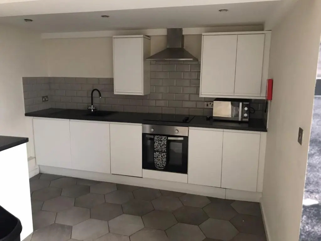 Luxe Apartments Near Albert Docks - 3 Graces - Liverpool One - Business, Contract & Corporate Ready