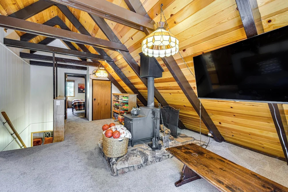 Sierra Nevada at Your Doorstep! Big Trees Cabin