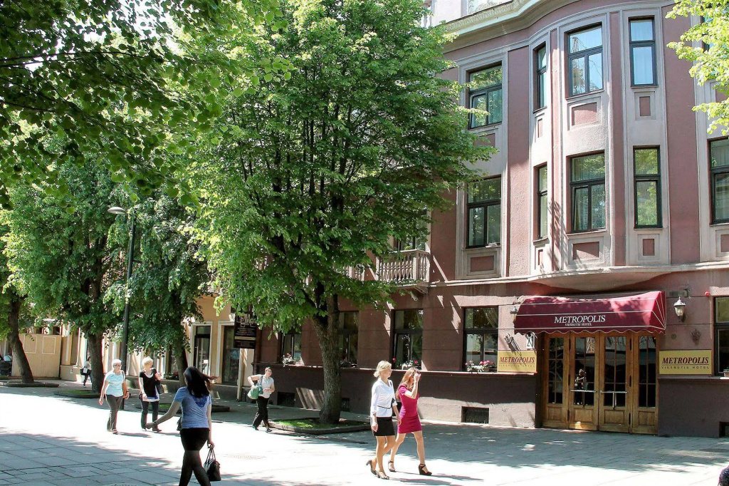 Hotel Metropolis