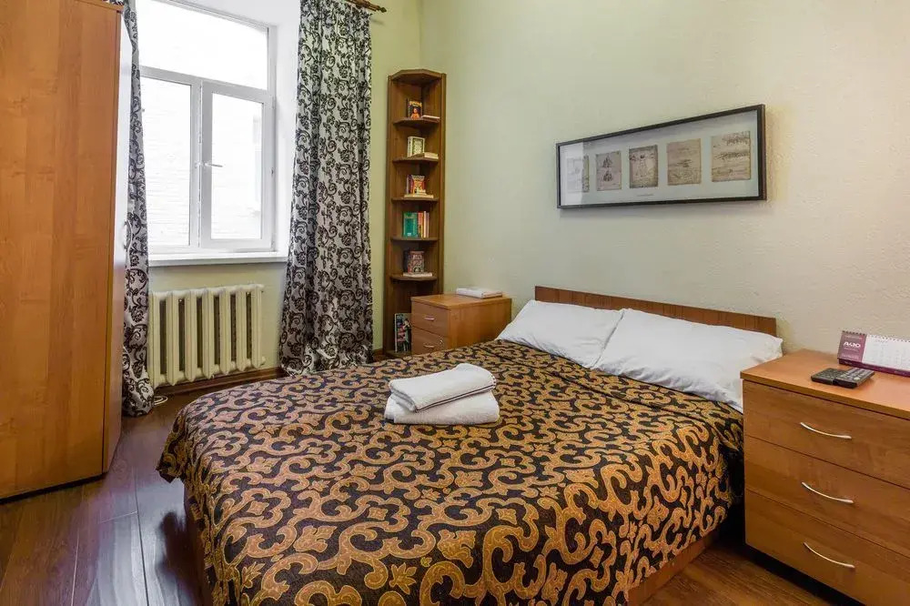 Chekhov Bro Hostel