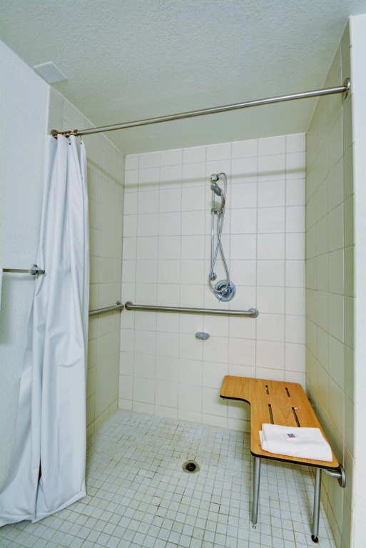 Motel 6-Warwick, RI - Providence Airport - I-95