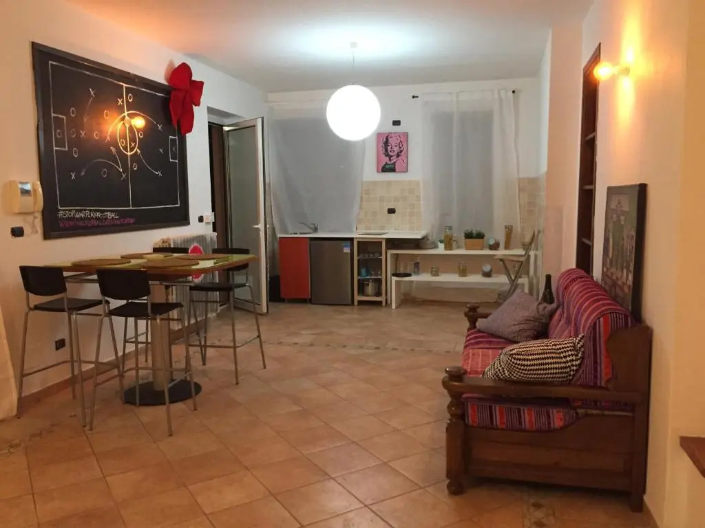 Villa 77