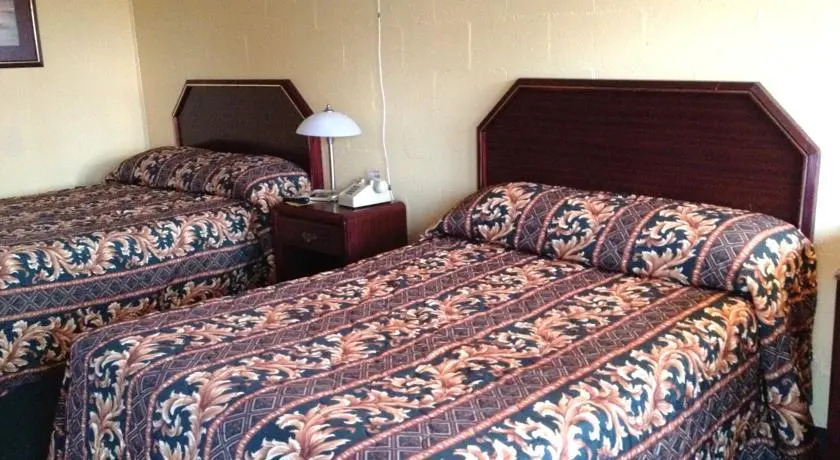 Holiday Motel