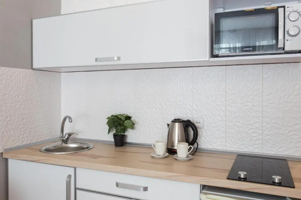 New studio near metro Pushkinska, Universytet - Chernyshevska str. 95-1