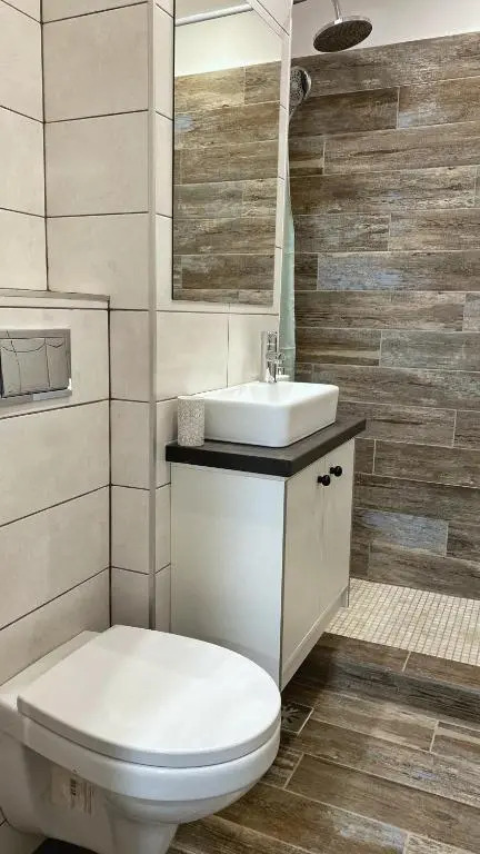 Highland Home - Lovely cozy apartment with Netflix