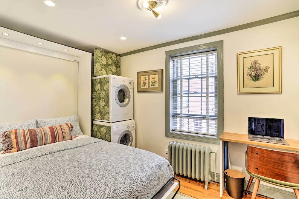 Historic Home w/ Garden, 4 Mi to Lincoln Financial