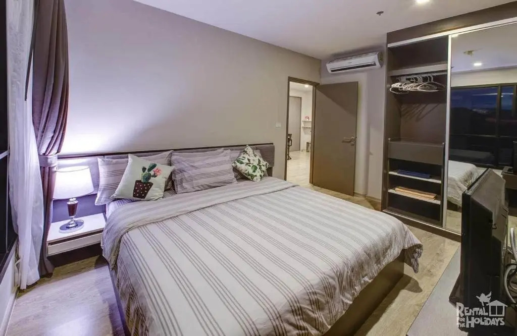 the base central pattaya seaview