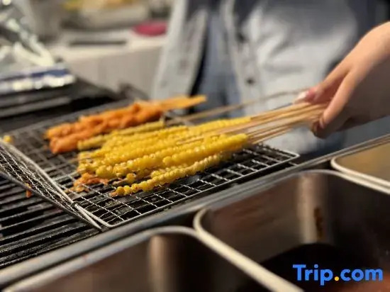 Tinghai Boutique Hostel