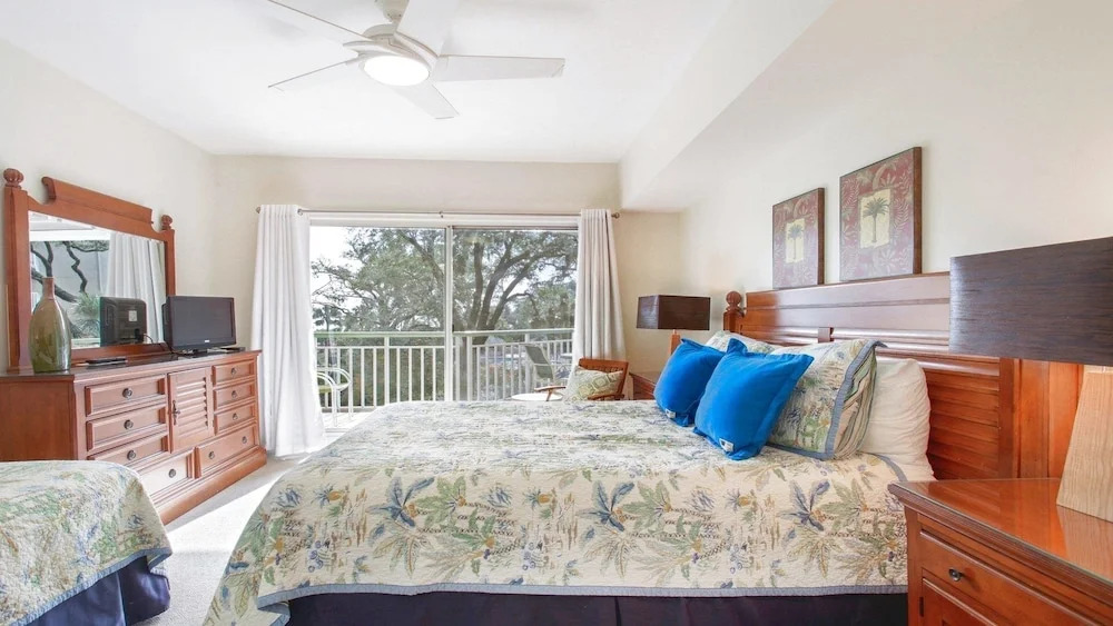 201 Windsor Place 2 Bedroom Villa