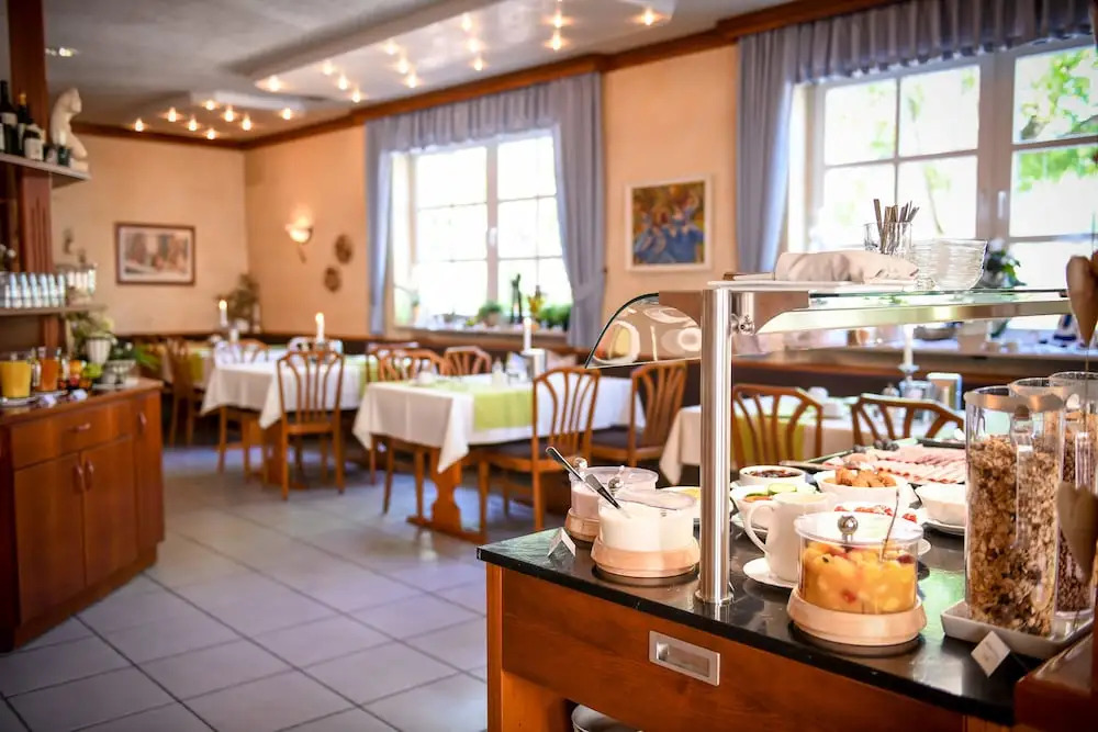 Hotel Mainblick Garni