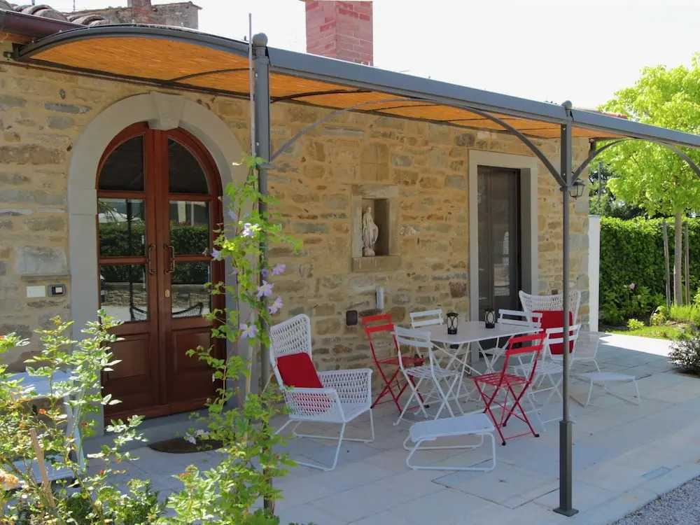 Villa in Cortona with Private Pool
