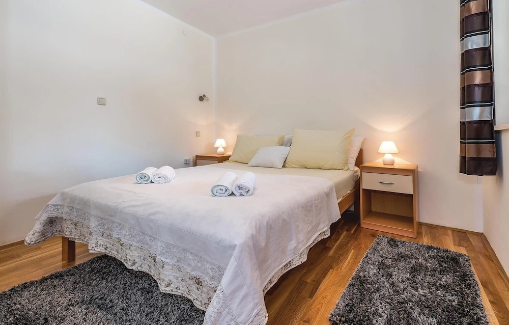Awesome Home in Sibenik-brodarica With Wifi and 1 Bedrooms