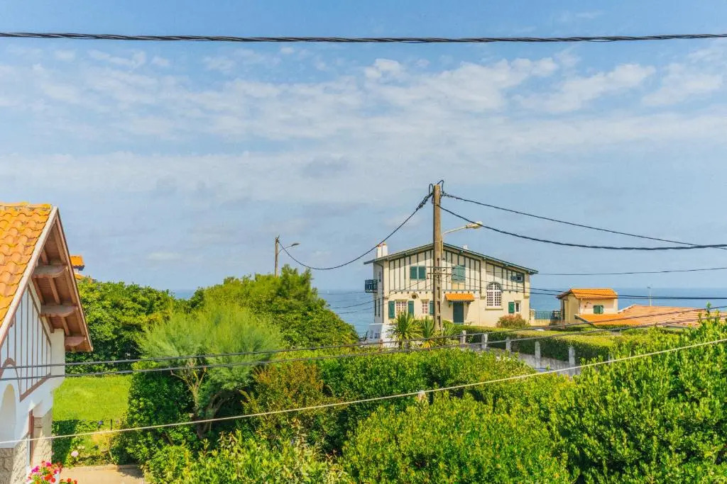 Appartement moderne avec vue mer à 5mn des plages