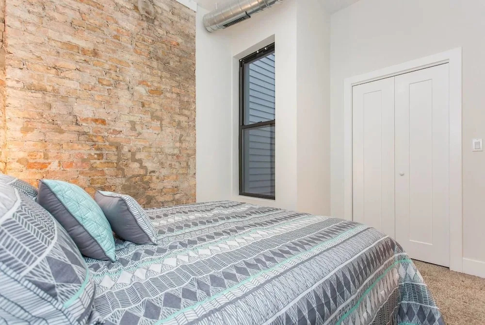 Handsome Mccormick 3bd-2ba Loft