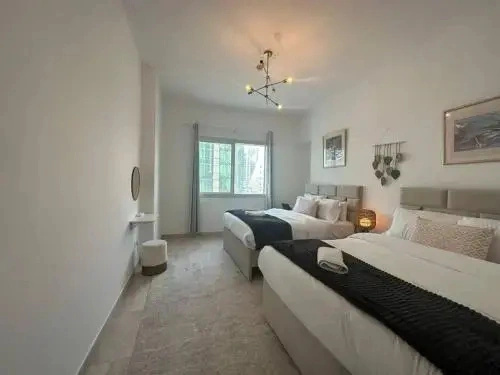 "Lux Bnb 2.5bd Amazing Marina Views"