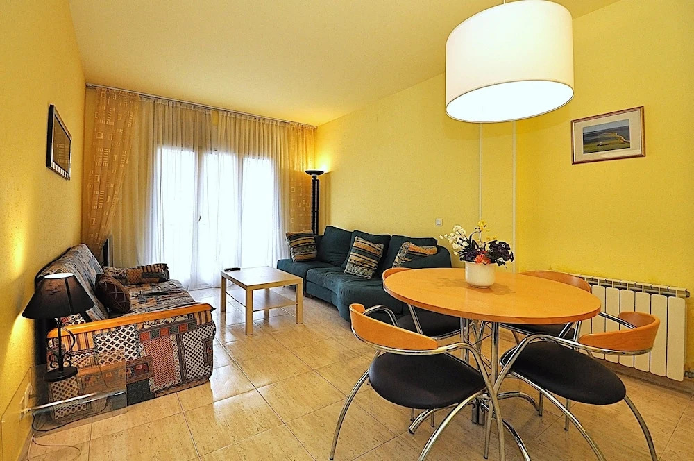 Apartment Llaverias-Calafats 171