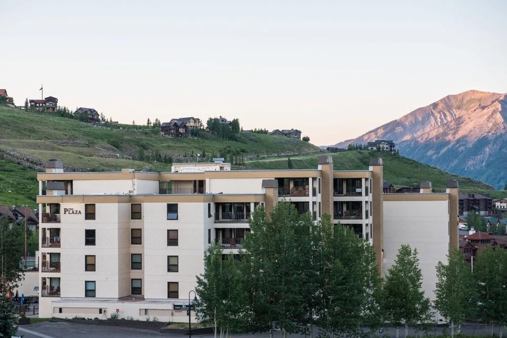 Plaza 4PK PZ136 - 2 Br Condo