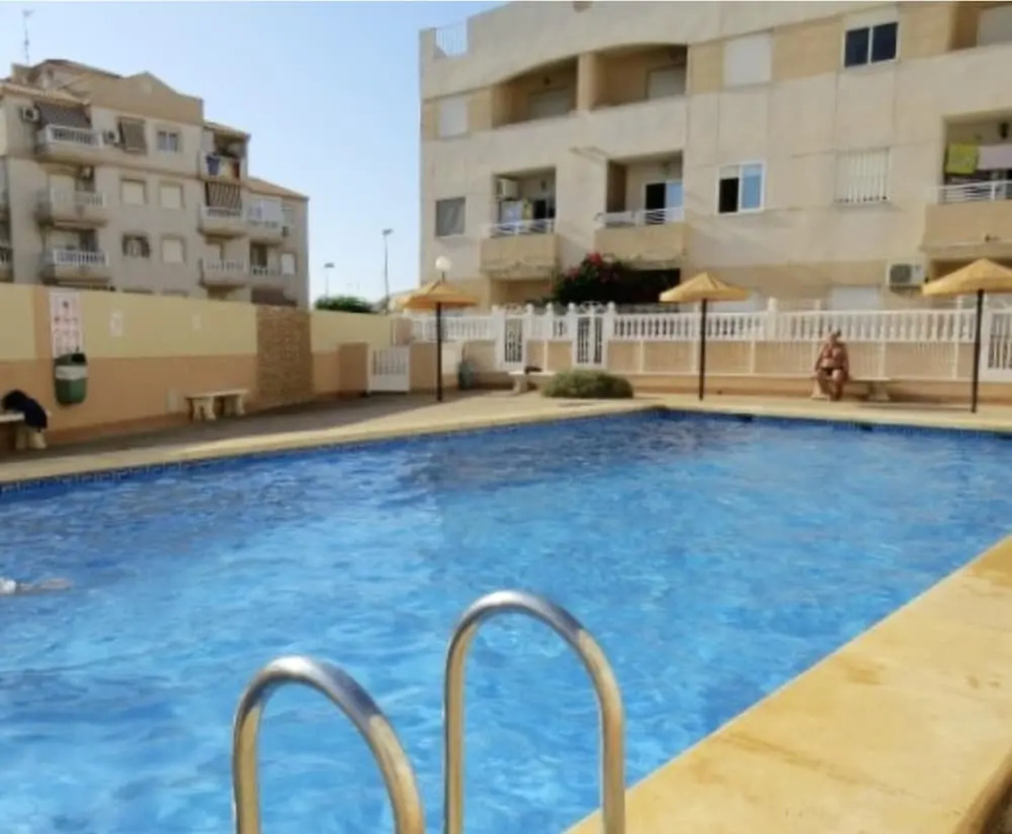 Apartment with 2 Bedrooms in Torrevieja, with Pool Access, Terrace And Wifi - 1 Km From the Beach
