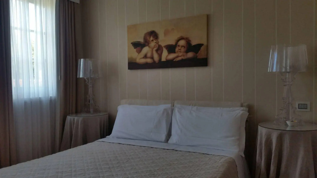 Hotel Eden