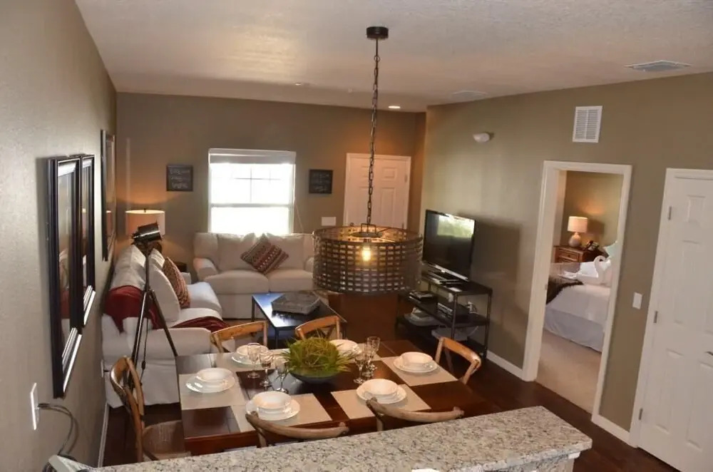 Lucaya 3 Bedroom 2 Bath Townhome With Flat Screen TV