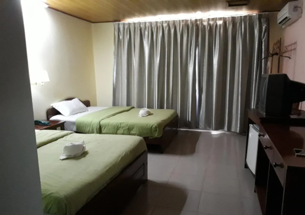 Mango Hotel