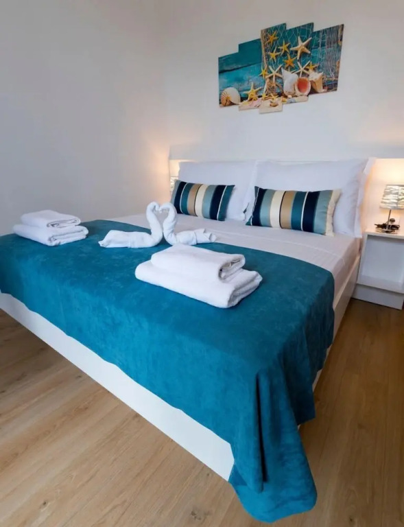 Ina2 - Modern and Cosy - A2