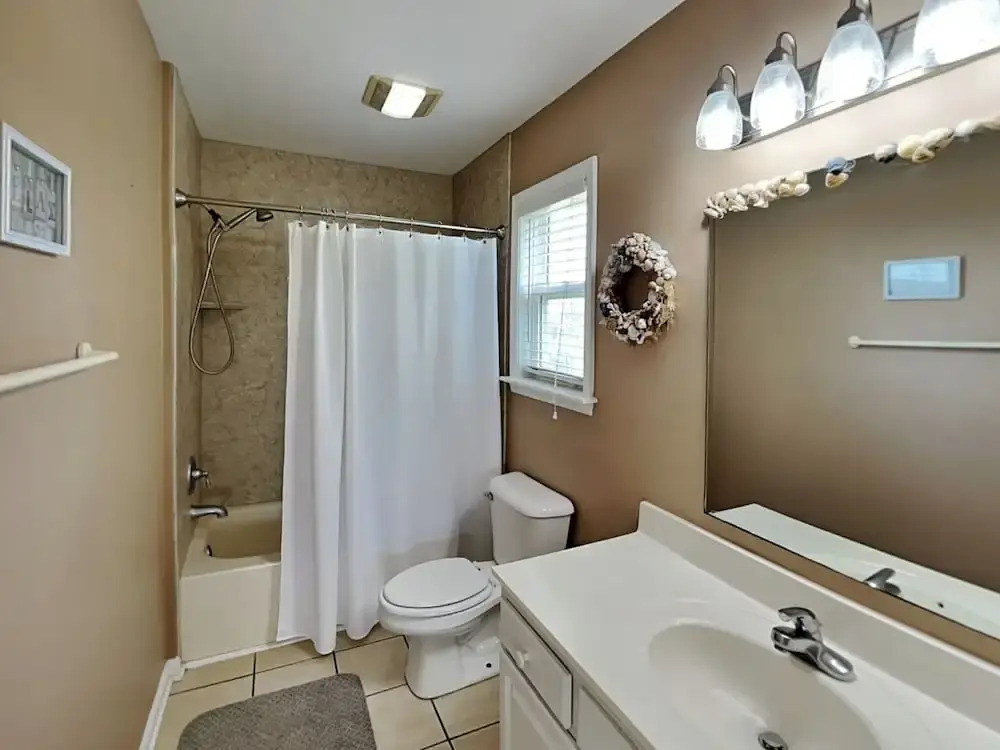 Sunshiny Daze by Topsail Realty