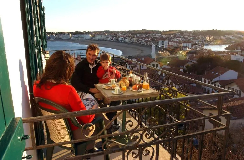 Hotel Agur Deneri