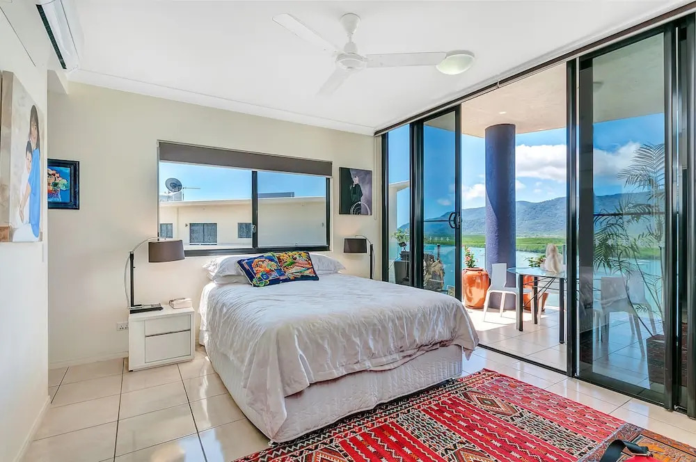 15th Floor, Cairns City Luxury