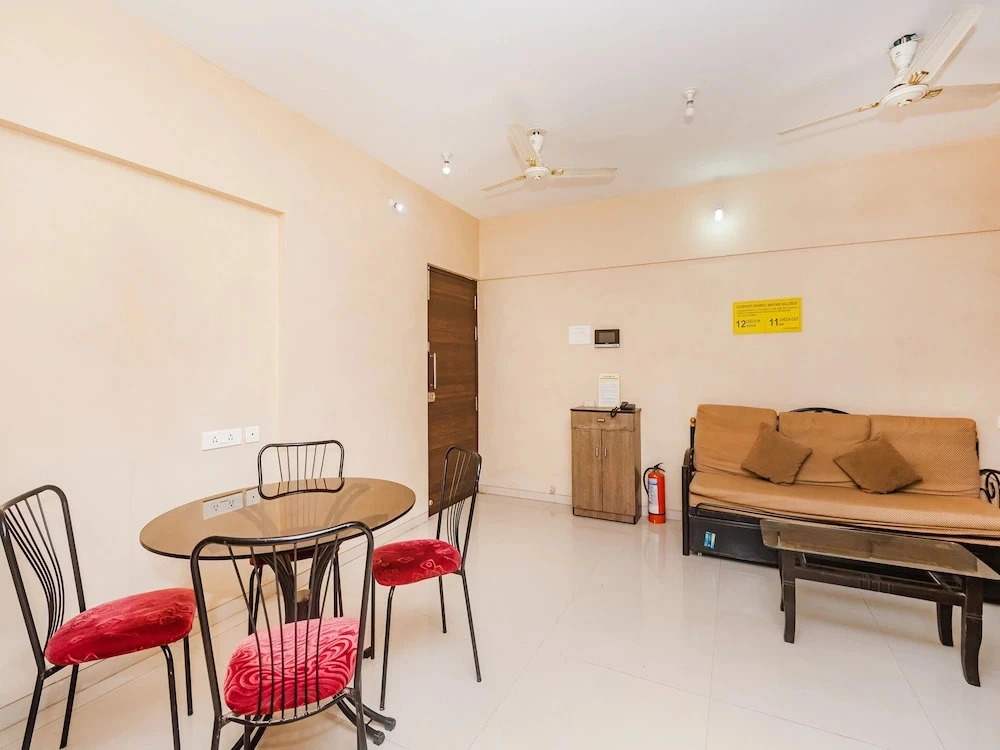 TULIIPSTAYS - Vikhroli Mayfair Hillcrest