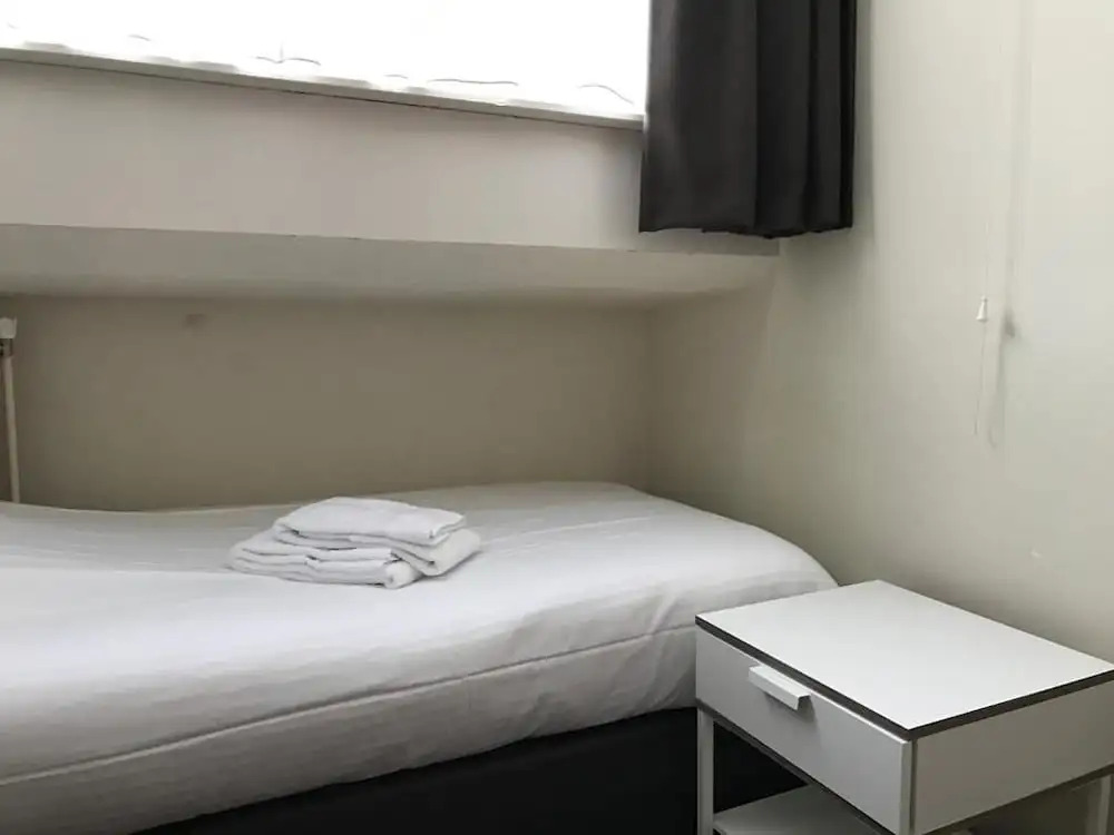 Hotel Carillon