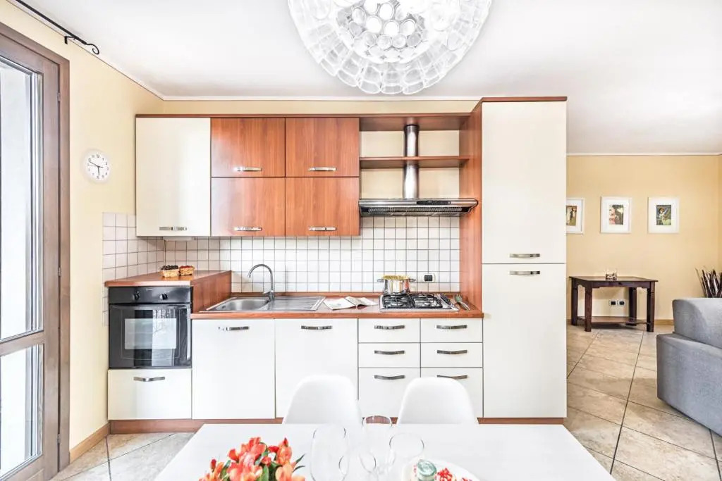 Rosy Apartment