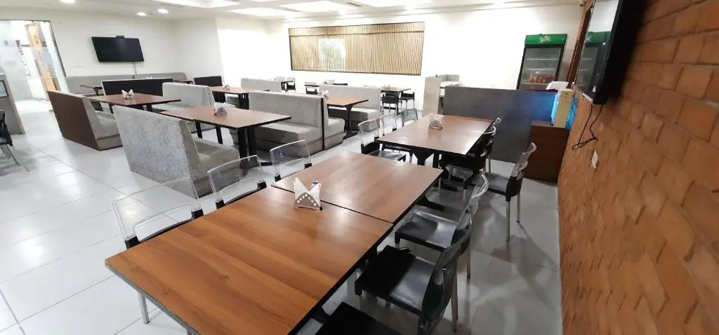 Apricot Hotel Ahmedabad