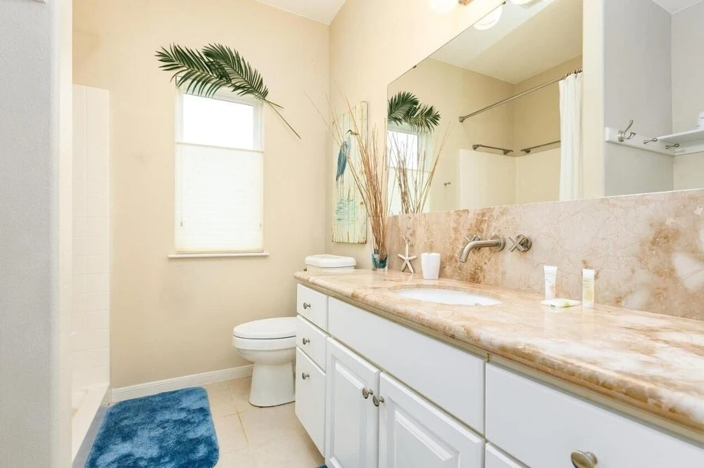 My Favorite Beach House 3 Bedroom Home by RedAwning