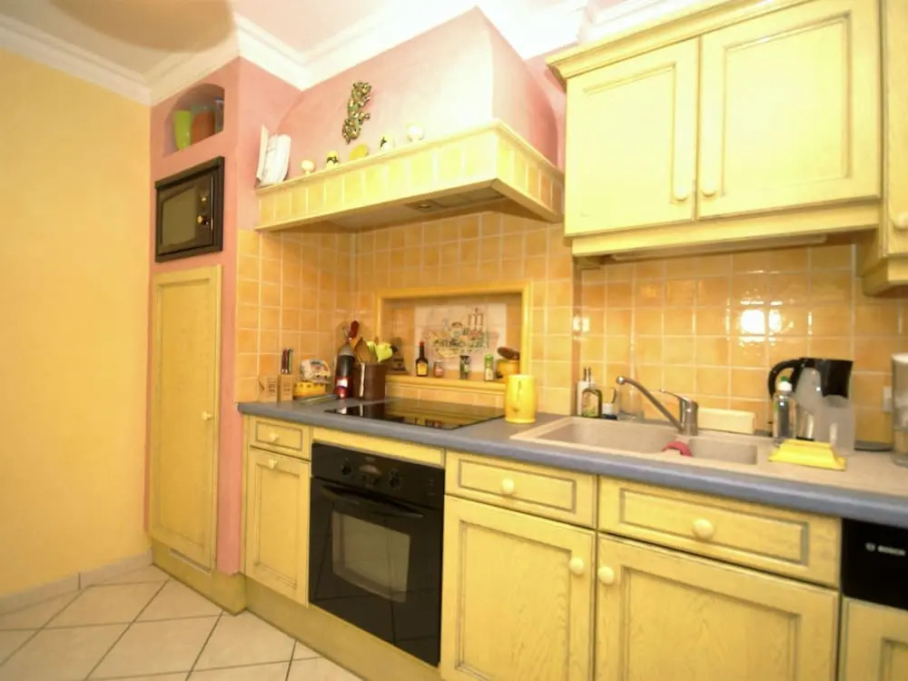 Spacious Holiday Home in Lorgues With Private Pool