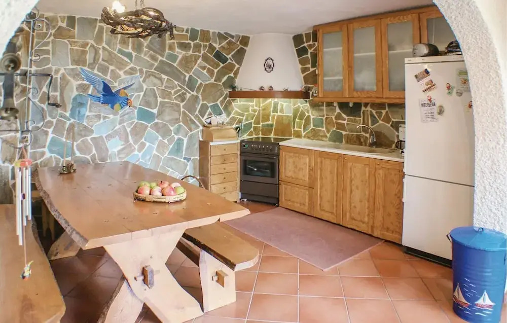 Gorgeous Home In Melissi Xylokastro With House Sea View