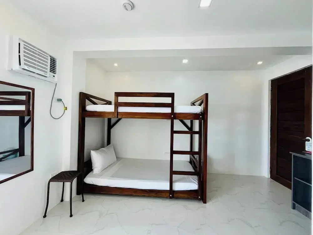 Porto Novo Anilao