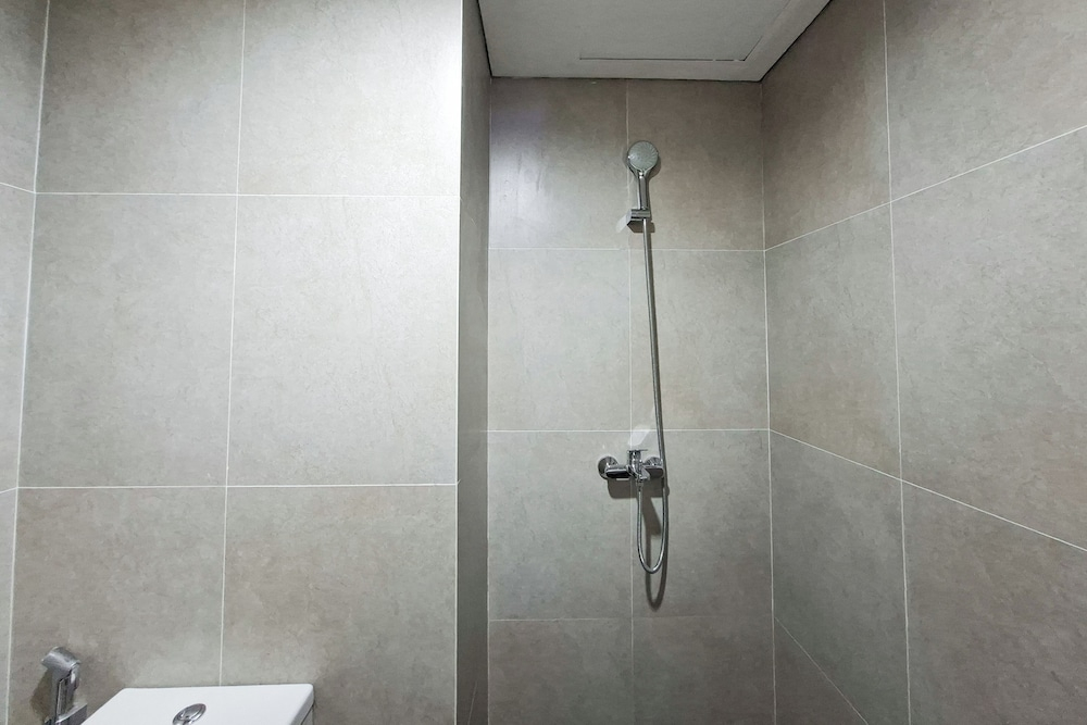 Serene Studio At The Ayoma Apartment