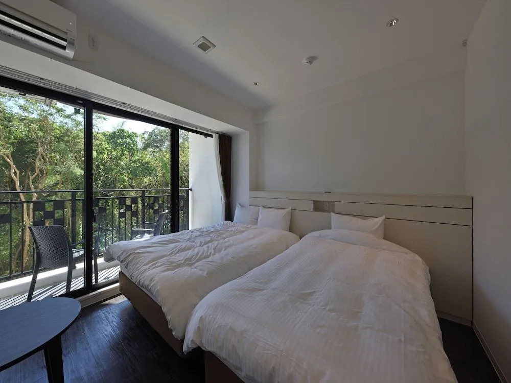 Karry CONDO CHURAUMI