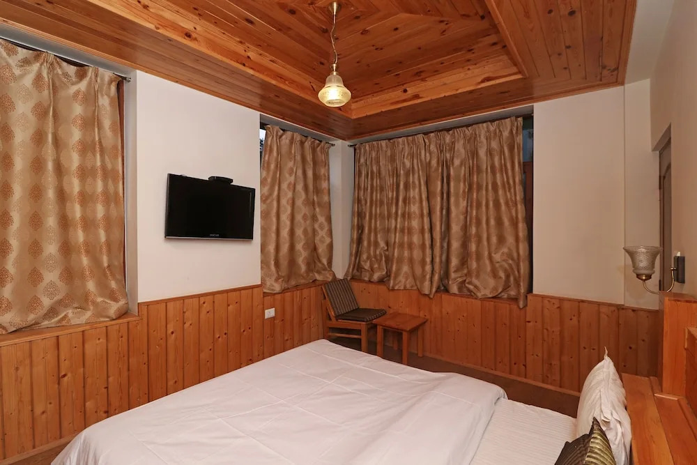 OYO 13611 Home Bliss & Blossom Cottages