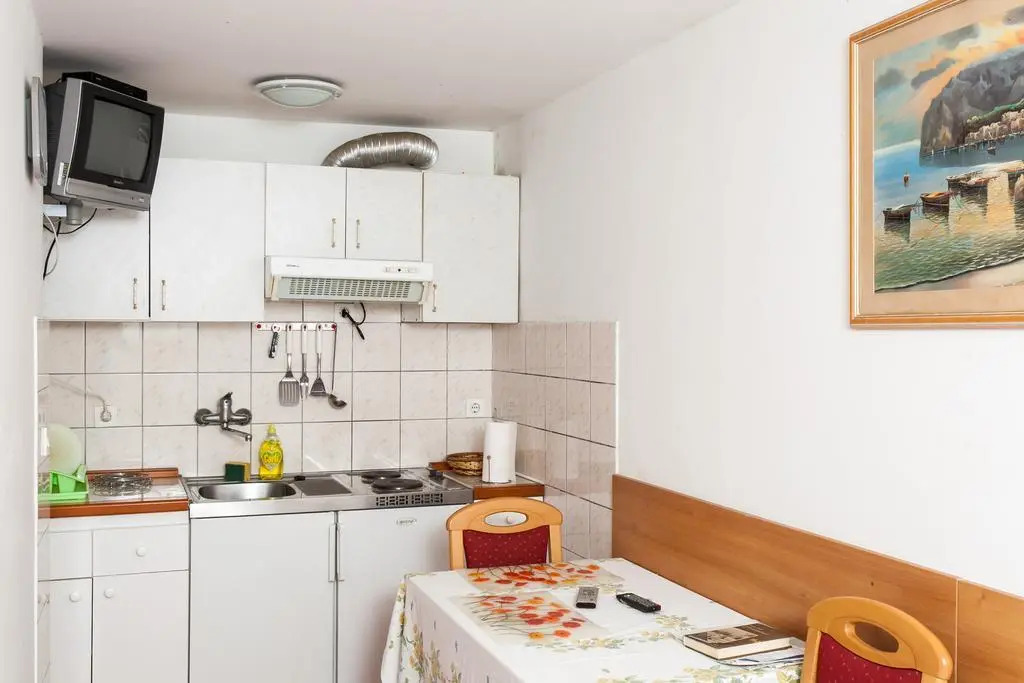 Apartments Miljak