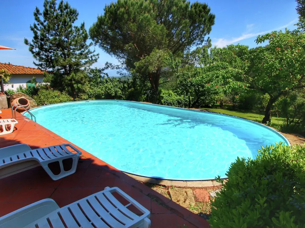 Spacious Holiday Home in Bucine With Pool