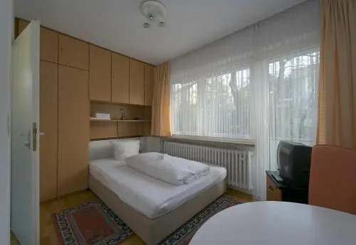 Appart International Boarding House