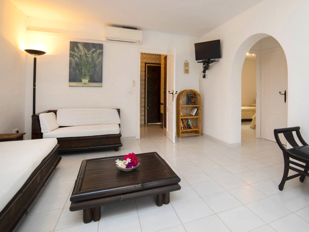 Holiday Home La Cigarra by Interhome