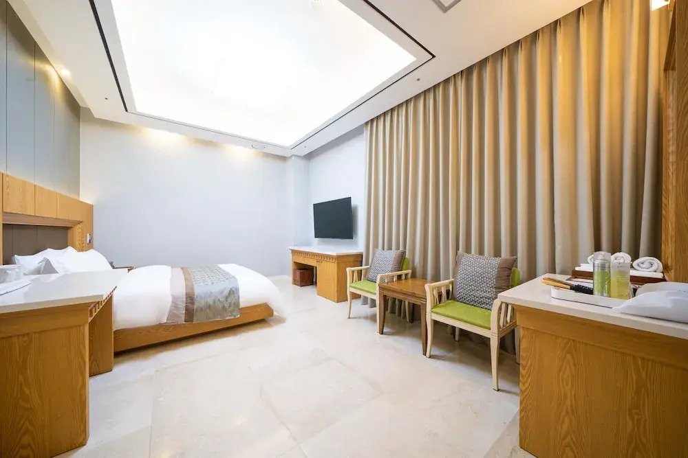 Hotel Core