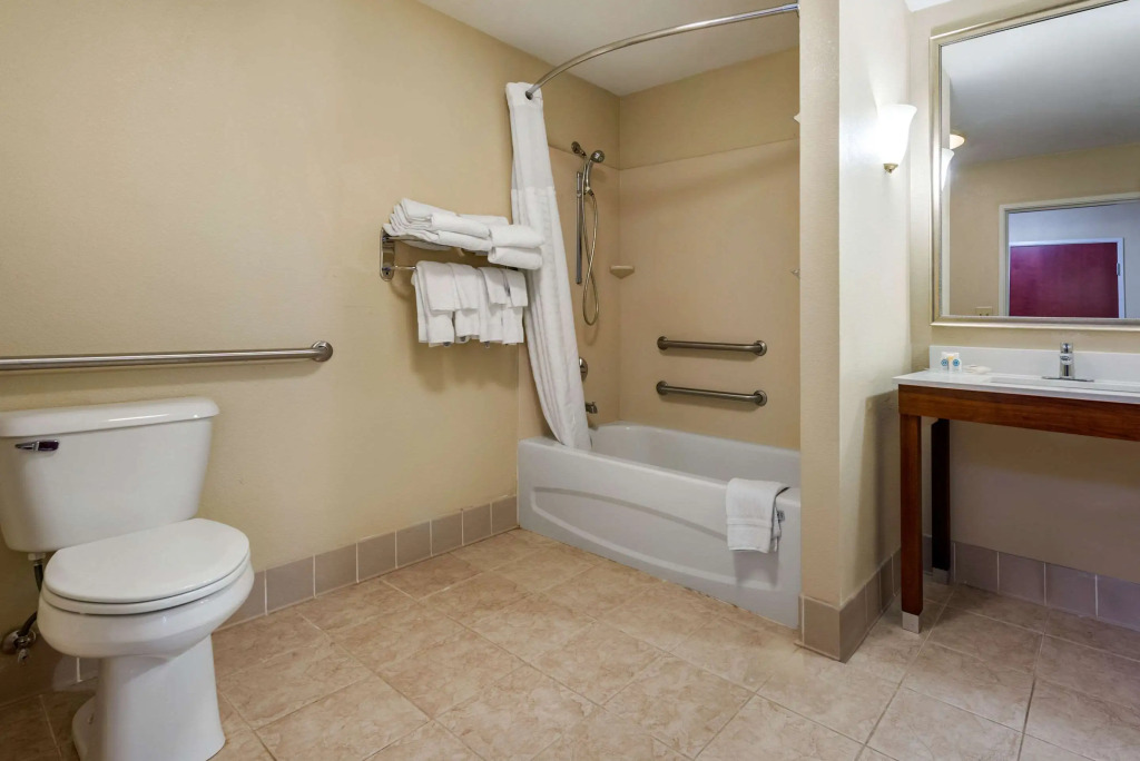 Comfort Suites Dayton-Wright Patterson
