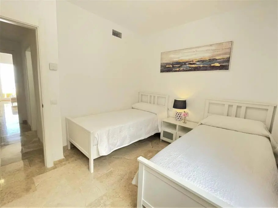 Modern and New 2 bed room Townhouse PA01