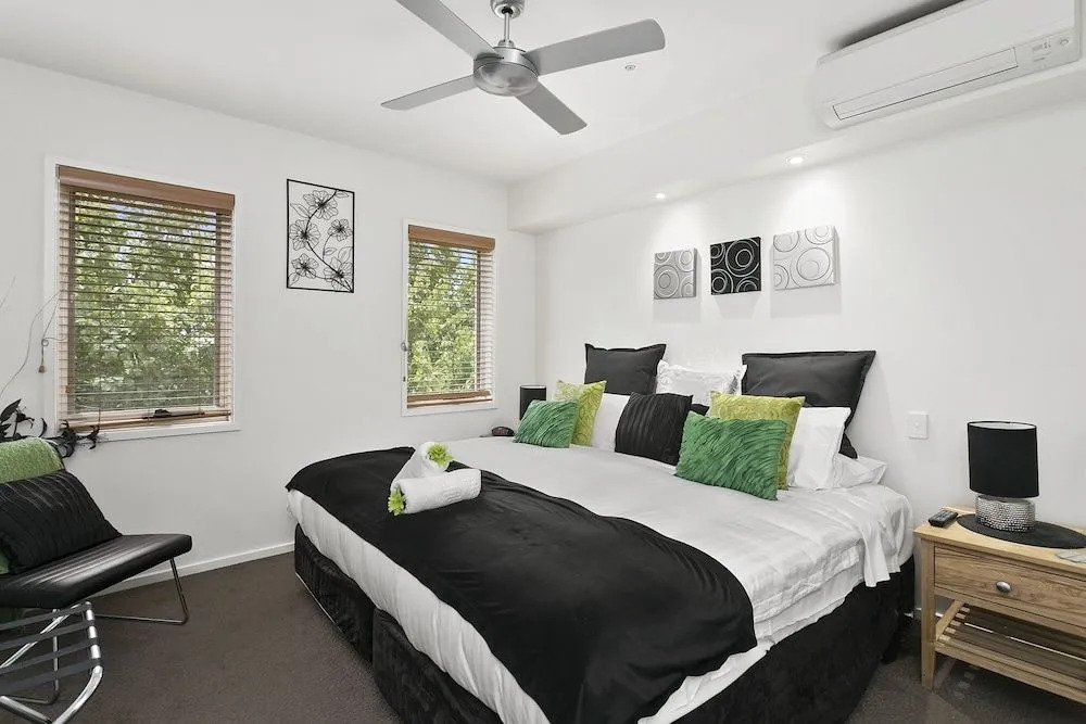 Villa Sorelle in the heart of Daylesford